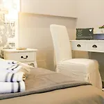 Charme & Chic Luxury Rome