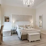 Maison d'hôtes Charme & Chic Luxury Rome
