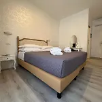 Maison d'hôtes Charme & Chic Luxury 4*