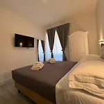 Charme & Chic Luxury Rome
