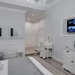 Charme & Chic Luxury Maison d'hôtes Rome