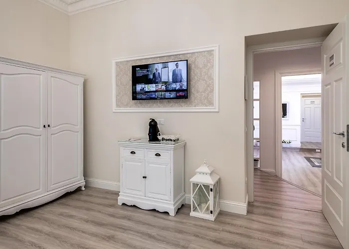 Charme & Chic Luxury Roma