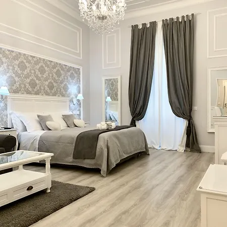 Charme & Chic Luxury بيت ضيافة