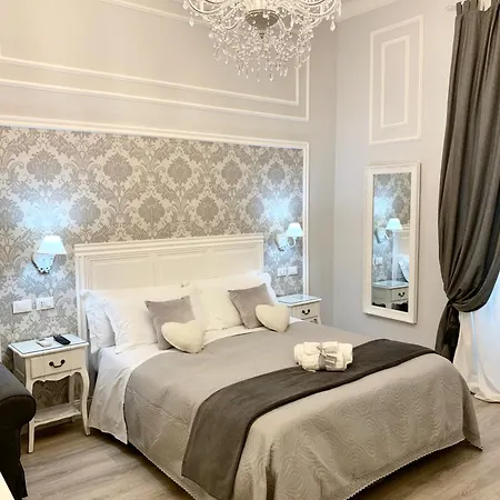 Charme & Chic Luxury 4*