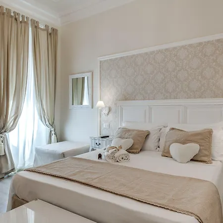 Charme & Chic Luxury 4* Rome