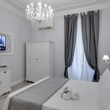 Charme & Chic Luxury Pensionat 4*